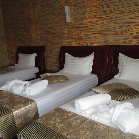 Hotel Vanilla Батуми Экстерьер фото